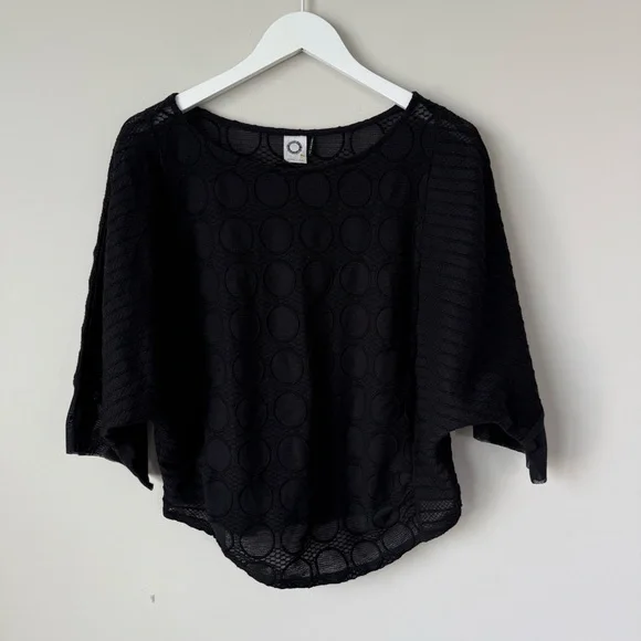 Anthropologie Akemi + Kin Black Sheer Dolman Sleeve Blouse Top Black Size Medium - Picture 2 of 7